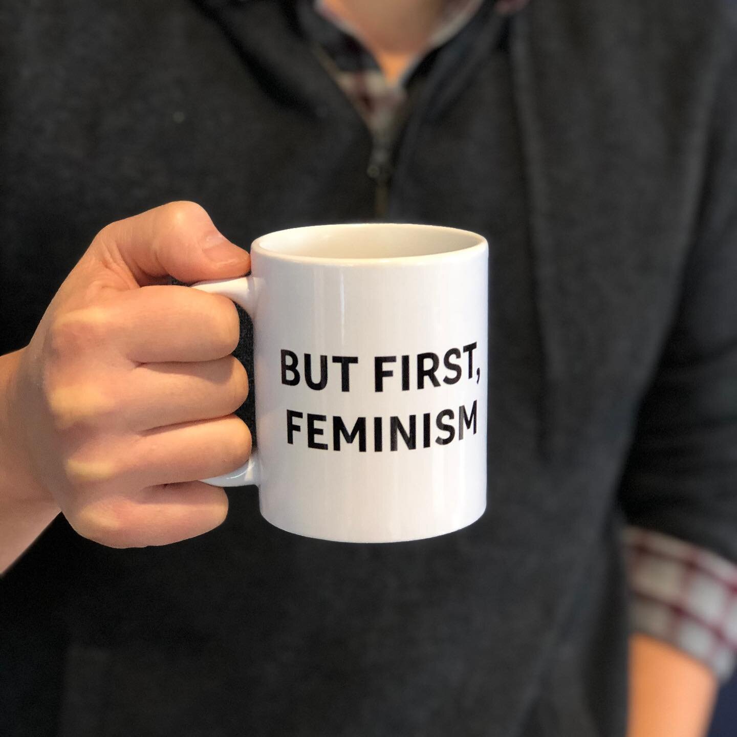 Y'all seem to dig our mugs! We know choosing a favorite is like asking you to pick your favorite child (out loud 😜), but which of these mugs are you absolutely in love with?⁠⠀
⁠⠀
💪Feminism⁠⠀
📔Vogue⁠⠀
☀️Best Day⁠⠀
🎵No Diggity⁠⠀
🐑Llama⁠⠀
😉Sarcasm